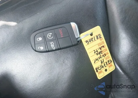 2014 Chrysler 300 из США, поврежденный, VIN 2C3CCAAG8EH381206